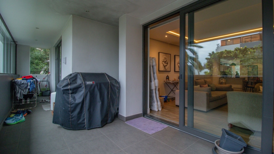To Let 2 Bedroom Property for Rent in Fresnaye Western Cape